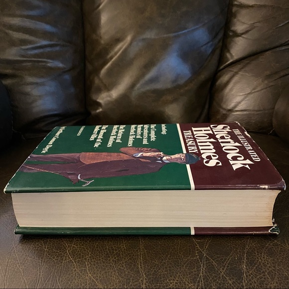 The Illustrated SHERLOCK HOLMES Treasury Hardcover Book by Arthur Conan Doyle - Picture 7 of 13